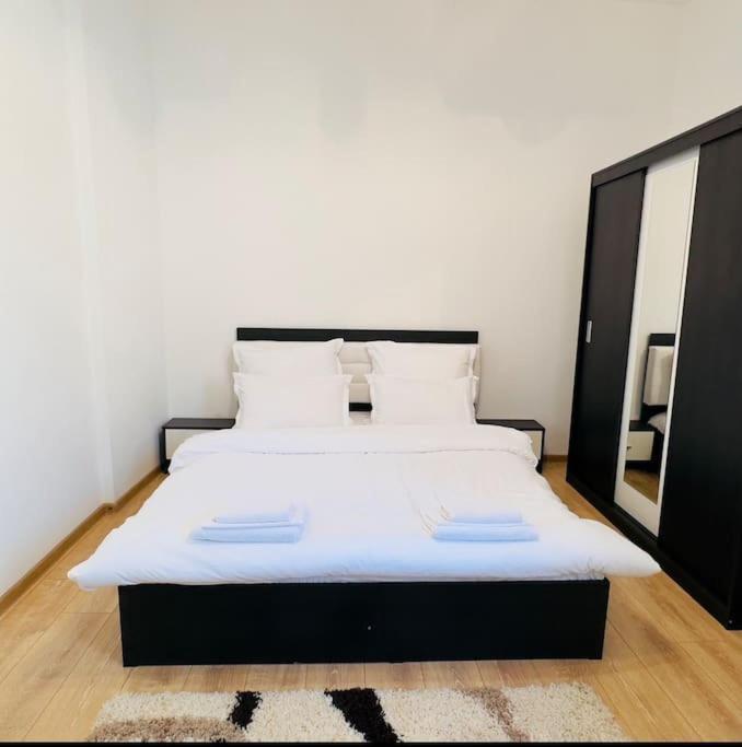 Cozy 1Br Apartment•Central•Quiet 부쿠레슈티 외부 사진