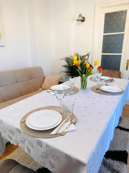 Cozy 1Br Apartment•Central•Quiet 부쿠레슈티 외부 사진